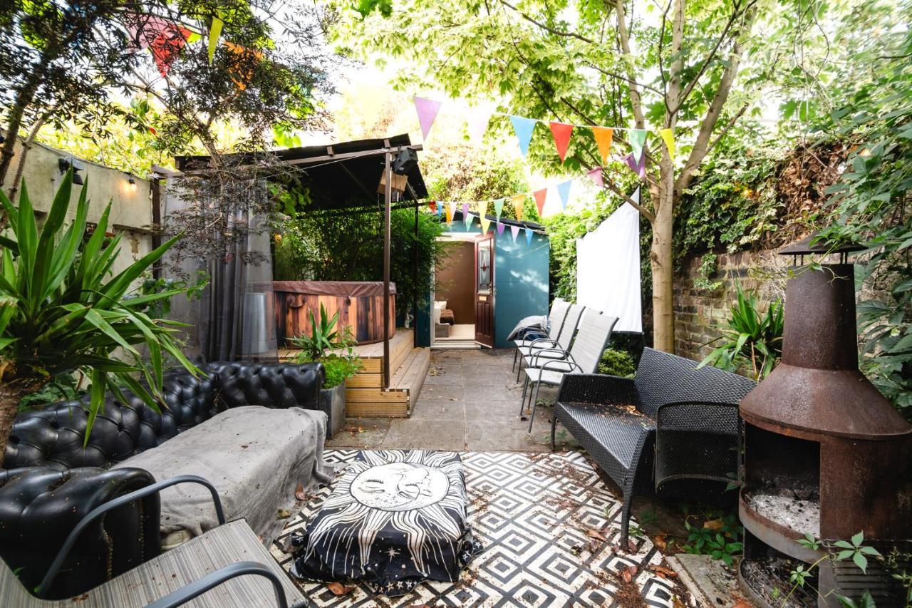 Double Room W/Projector & Garden Hot Tub Londres Exterior foto